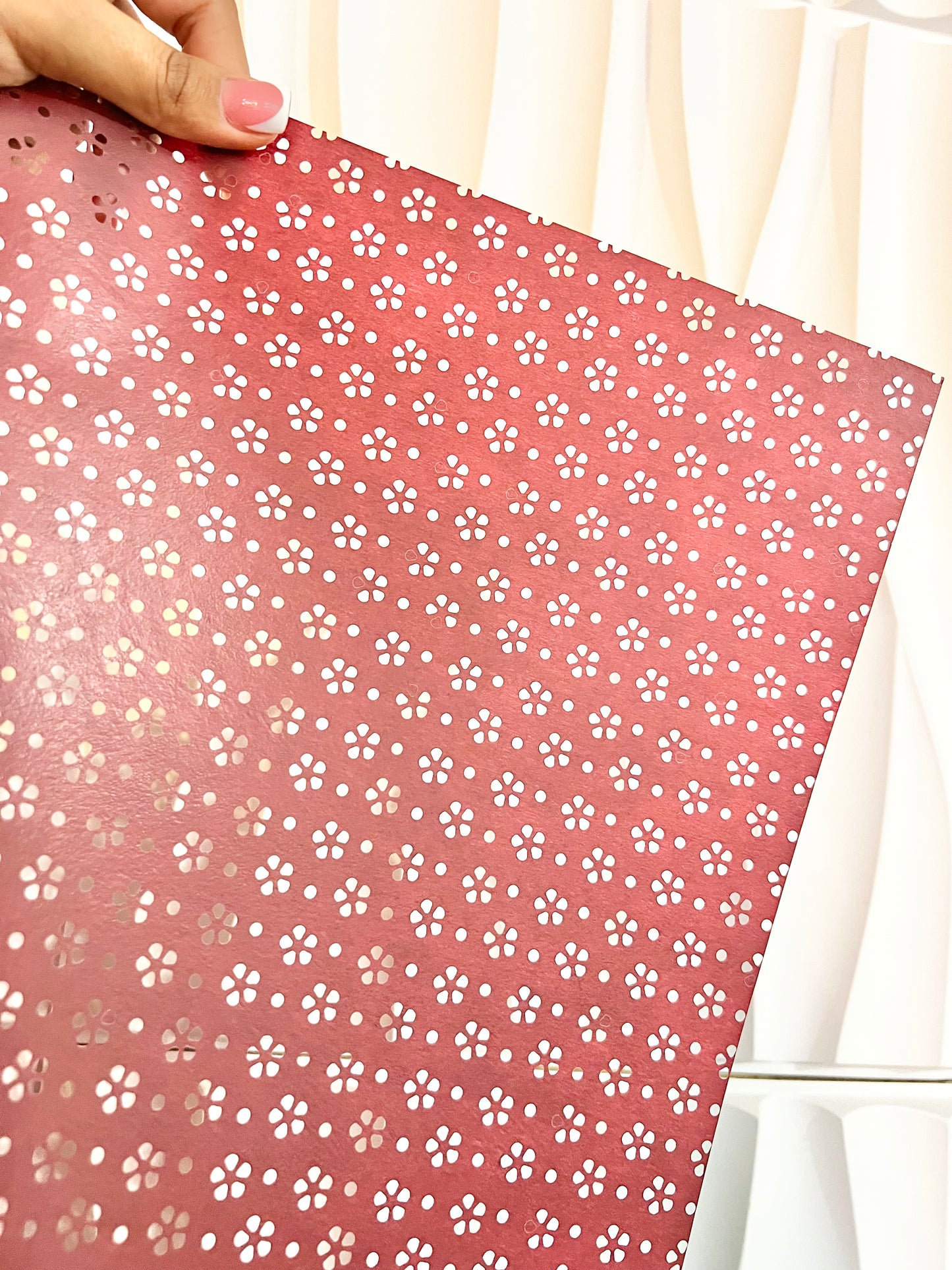 Maroon papel picado